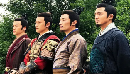 李世民是怎么让李渊在兵变后无奈交权的？