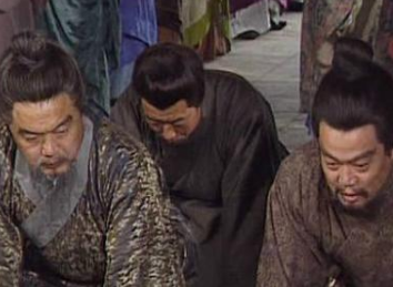 曹操赤壁之战惨败，与杀掉蔡瑁张允有关吗？