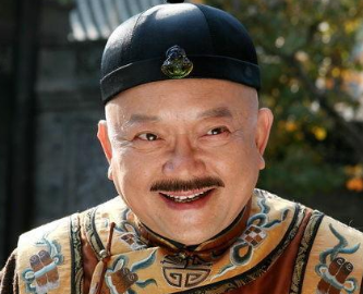 和珅抄家之初只找到万两白银，他的其余财产藏哪里了？