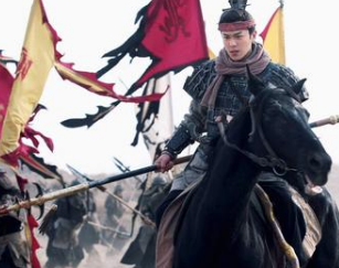 霍去病在军队是如何对士兵的？为何没引起哗变？