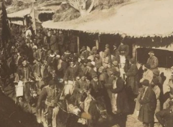 慈禧逃亡西安的途中，为什么能安然无恙不被劫持？