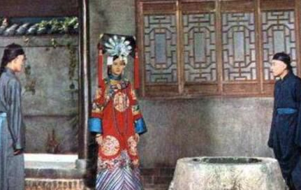 珍妃井闹鬼事件是真的吗 珍妃井为什么要用铁棍上锁