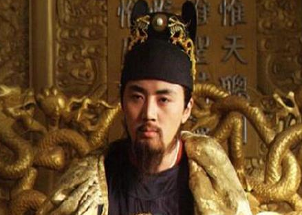 崇祯苦苦哀求大臣和亲戚捐钱 崇祯为什么不抄他们的家