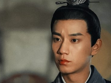 《御赐小仵作》萧瑾瑜的亲生父亲是谁？