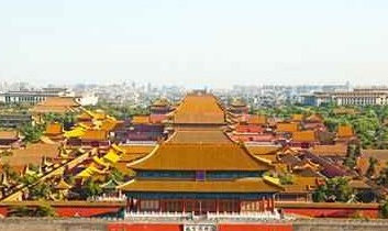 紫禁城身为皇家象征，整体为什么要有些倾斜呢？