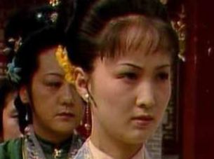 红楼梦中平儿与鸳鸯袭人是什么关系？真的是闺蜜吗？