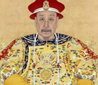 乾隆登基之后 乾隆是怎么对待李卫的