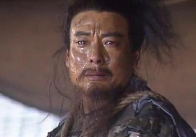 刘备极度不看好马谡，诸葛亮为何还重用他？