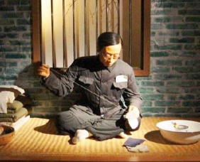 溥仪为什么被称为棋子皇帝？他的一生都在被利用