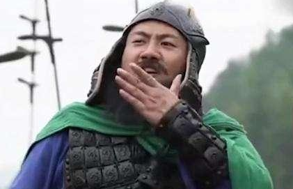 潘凤被称为无双上将，为何会被华雄一招拿下呢？