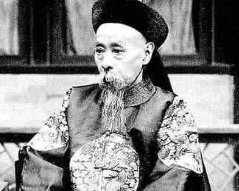 琦善为何拥有那么多土地？他的财富从何而来？