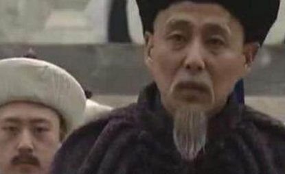 容妃作为康熙最宠爱的妃子，她又是如何被贬为了常在？