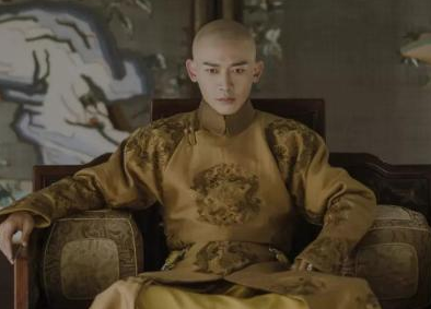 乾隆自封自己是十全老人 乾隆为何不传位给永瑆而是嘉庆