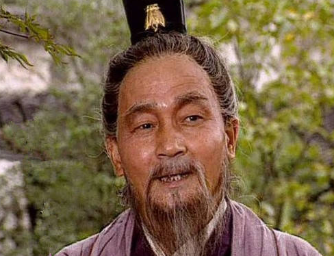 孙权和张昭之间的矛盾什么时候开始的？