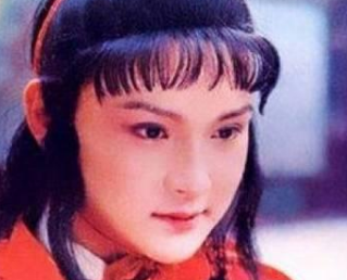 宝玉头上少了的那颗珍珠去了哪里？是丢了还是别有故事？