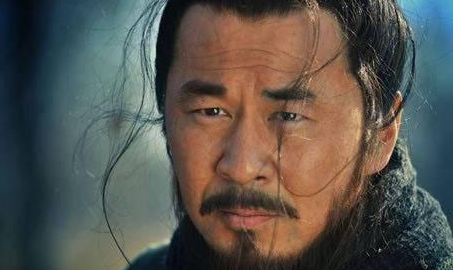 曹操活着时都没有称帝 曹丕接位后为何着急称帝