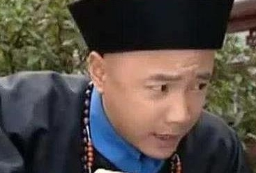 乾隆在位时对李卫如何？李卫最后什么结局？