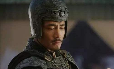 在刘备恢复汉室的一生中，他错过了哪三大名将？