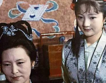 红楼梦中王夫人对刘姥姥态度有何变化？为何会这样