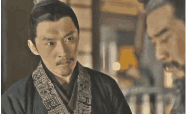 程昱为曹操立下了众多功劳，为何却交出军权以求善终？