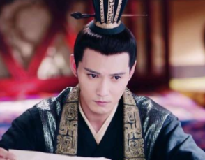 汉灵帝刘宏执政期间，做过哪些荒唐事？