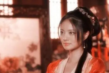 李师师为何选择燕青却不去做皇帝的宠妃呢？