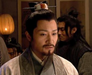 水浒传中要截取生辰纲时，武松林冲鲁智深三人是什么表现？
