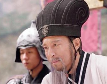 刘备入川之后如果想一统天下，他需要怎么做？