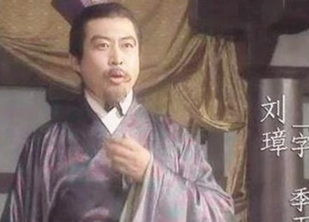 张鲁是怎么想的 张鲁为什么会放弃刘备选择曹操