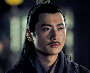 曹操传位曹丕之后是如何对待曹植的？下场如何？