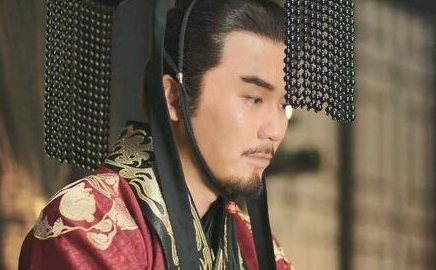 曹丕在位七年，历史评价如何？