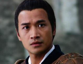 请周亚夫吃饭却不给他筷子，汉景帝这样做的原因是什么？