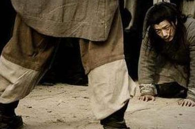 年轻是受过胯下之辱的韩信，最后的境遇有多悲惨？