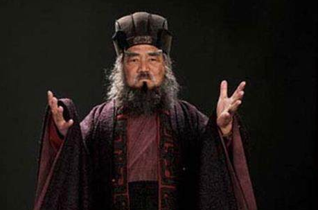 袁绍到底有什么底气 袁绍为什么敢和进京的董卓叫板