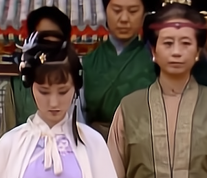 红楼梦中王嬷嬷为何能做林黛玉的奶妈？有何深意