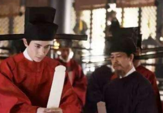 在古代能上朝参见皇帝的是哪些人？有何要求