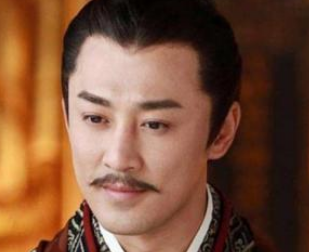 汉武帝刘彻登基之后是如何收拢自己的权力的？