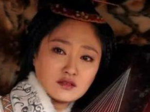 历史上蔡文姬的婚姻生活如何？一生有多漂泊?