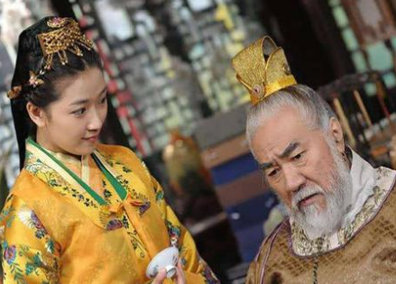 明朝内阁首辅和宰相有什么不同 他们手里的权力有多大