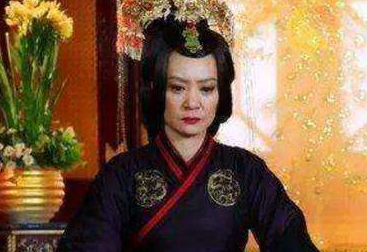 如果皇帝只有女儿没有儿子，那么皇位传给谁呢？