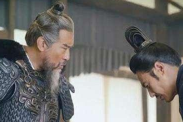 三国谋士陈宫为何会选择辅助吕布？他是什么用意