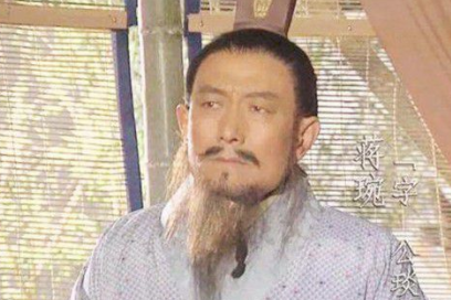 演义中是怎样描写蒋琬的？他的身世如何？