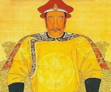 清朝皇帝如果在地府相聚的话 努尔哈赤第一个打的人是谁