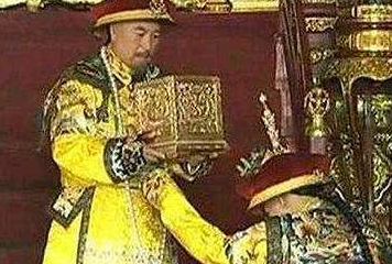 乾隆册立太子之后，为什么要带他去祭拜一个九岁便去世的孩子？