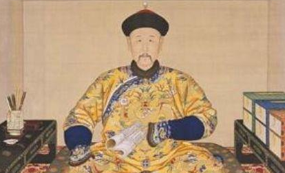 康熙临死前写的遗诏内容是什么？雍正登基是不是遵循了遗诏？