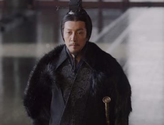 历史上的顿弱是什么出身?秦始皇也要对他礼贤下士