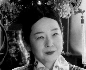 慈禧的陵墓上，为什么没有长杂草？