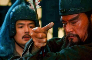 关羽兵败逃亡，马超当时为什么不支援呢？