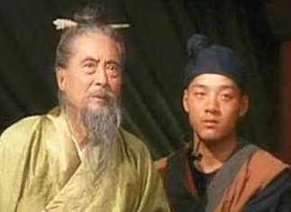 陶谦表刘备为豫州刺史，而不是徐州官员，为的是什么？