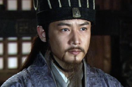 诸葛亮最早的时候只是一个书生 诸葛亮是怎么成为军事家的